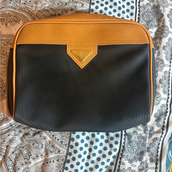 Elegant Vintage Yves Saint Laurent Bag - Picture 1 of 5